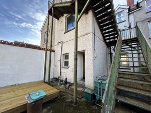 Photo 18- click for photo gallery